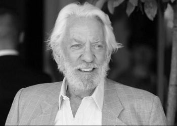 Почита актьорът Доналд Съдърланд